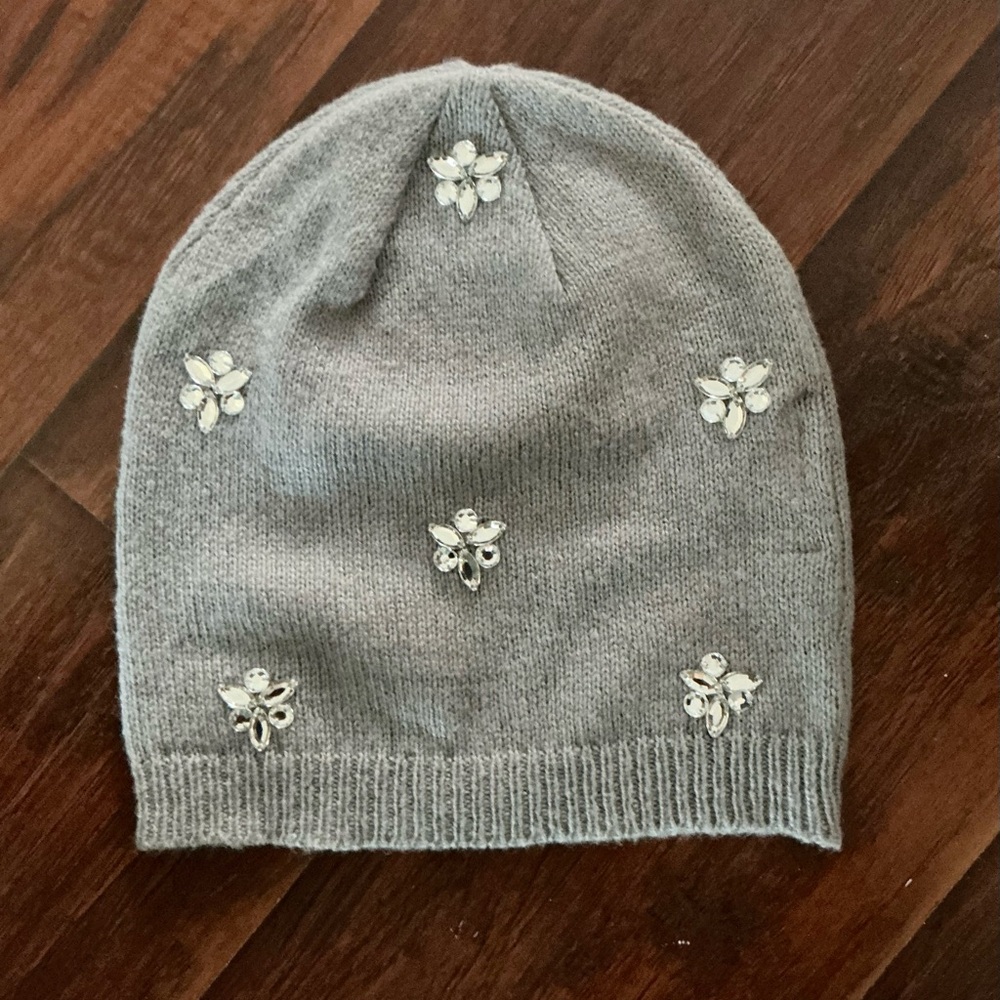 Nice Betsy Johnson beanie 🌟🌟🌟 - Picture 2 of 6